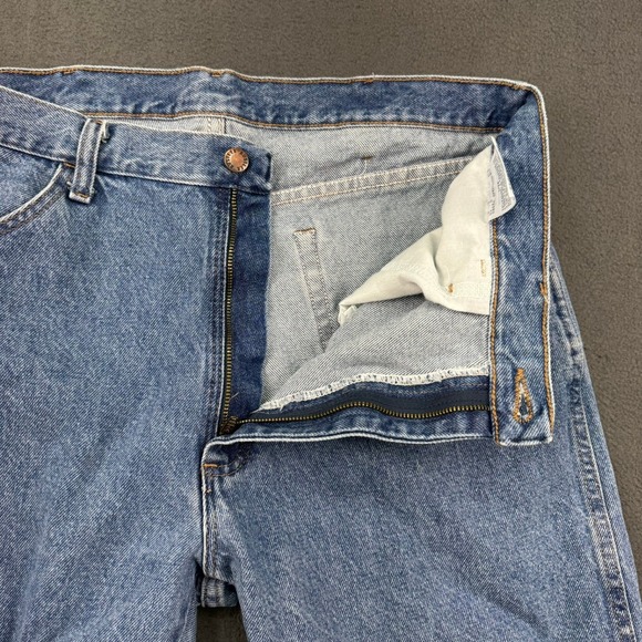 Rustler Jeans Men's Size 36x32 Light Wash Relaxed Fit Classic Denim Pants - Picture 8 of 11